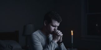 Večernja molitva nedjeljom: Zahvalimo Bogu za tjedan na izmaku Večernja molitva nedjeljom