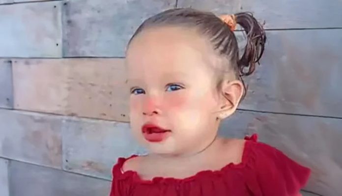 Ova djevojčica (2) je pala u rijeku ispred kuće, ubile su je piranje!