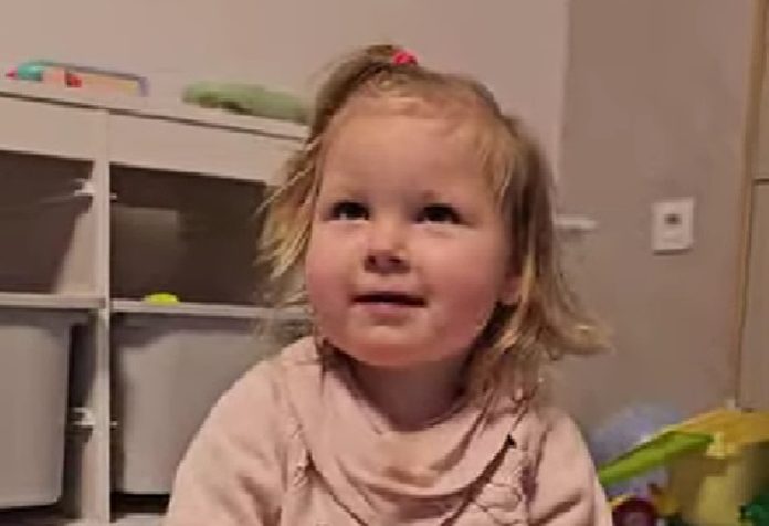 Anđelina boluje od bolesti koju ima samo 120 djece: Ujedinimo se i pomozimo ovoj djevojčici