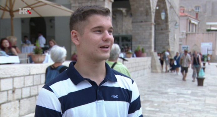 Tomislav je imao loše ocjene u osnovnoj školi, a danas studira na dva fakulteta i prosjek mu je 5,0