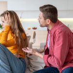 Bog vam šalje jasne znakove: Zašto s nekim ne biste trebali biti u vezi? Zašto s nekim ne biste trebali biti u vezi