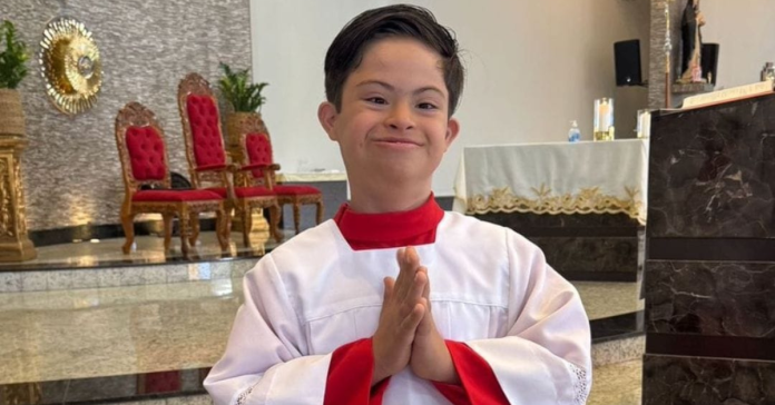 Liječnici su majci savjetovali da ga pobaci, a on danas služi na oltaru