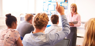 Profesorica u srednjoj školi zgrožena izjavom jednog učenika