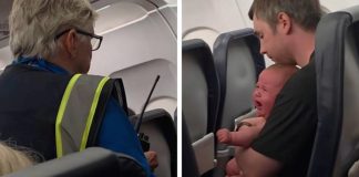 Mlada obitelj izbačena s leta zbog bebinog plača, ljudi su zgroženi