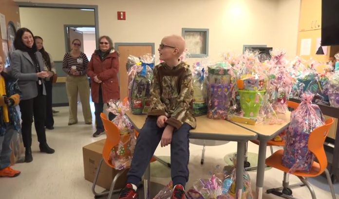 Teško bolesni dječak na predivan način uljepšao Uskrs drugoj bolesnoj djeci