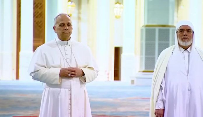 Papa Lav XIV. posjetio Veliku džamiju u Alžiru i pozvao na međusobno poštovanje i izgradnju mira