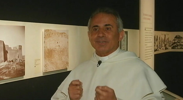 Svećenik koji je spasio tisuće kršćanskih rukopisa od Islamske države