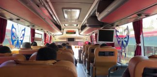 Potrebne molitve: Minibus s učenicima sletio s ceste, ima ozlijeđenih