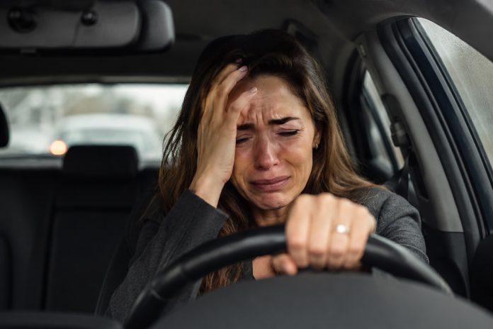 Žena se automobilom zabila u grupu učenika, jedno dijete je preminulo
