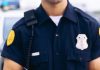 Kršćanski policajac suspendiran zbog knjige koju je imao