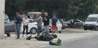 Tuga u Zadarskoj županiji: Mladi vozač i suputnica izgubili život pod kotačima automobila