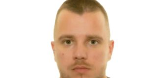 U Kaštelima nestao 27-godišnji Luka, policija i HGSS mole građane za pomoć U Kaštelima nestao 27-godišnji Luka, policija i HGSS mole građane za pomoć
