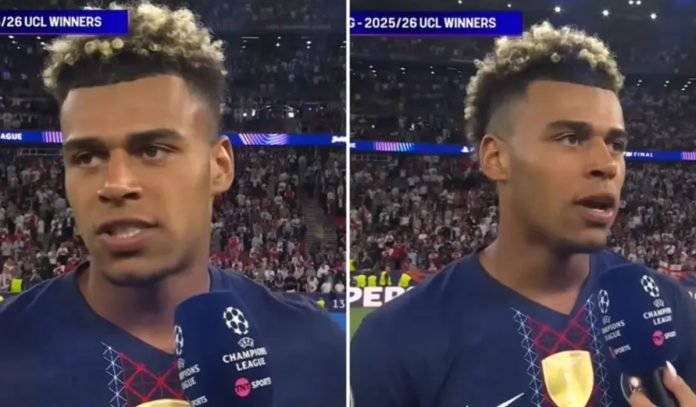 Igrač PSG-a slavi Isusa nakon osvajanja Lige prvaka: 