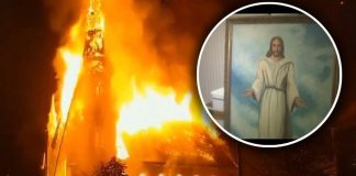 Slika Isusa Krista čudom preživjela razorni požar koji je progutao povijesnu crkvu