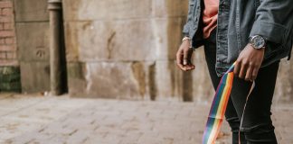 Bivši LGBT aktivist otkrio istinu: „Nisam rođen takav, molitva i terapija spasile su mi život“