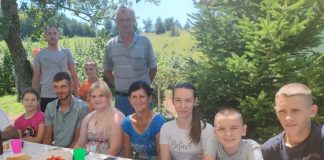 Zoran i Mira su podigli devetoro djece i 13 unučadi, pa otkrili tajnu života u velikoj obitelji