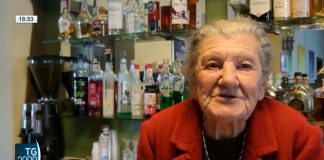 Baka koja je napunila 102 godine već 65 godina radi isti posao