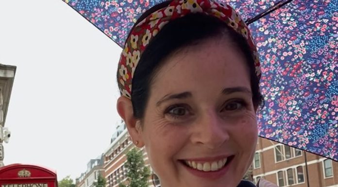 Ova žena je tri puta preživjela rak debelog crijeva: Sada dijeli simptome koje se ne smije ignorirati